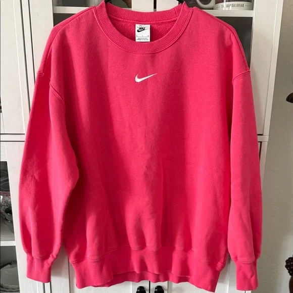Nike Women's Pink Crewneck Sweater - Picture 1 of 1